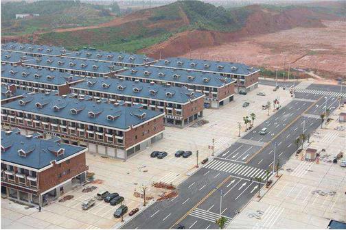 湖南?。汗膊季指骷壗煌ㄟ\輸物流園區(qū)137個，其中一級園區(qū)22個、二級園區(qū)70個、三級園區(qū)45個