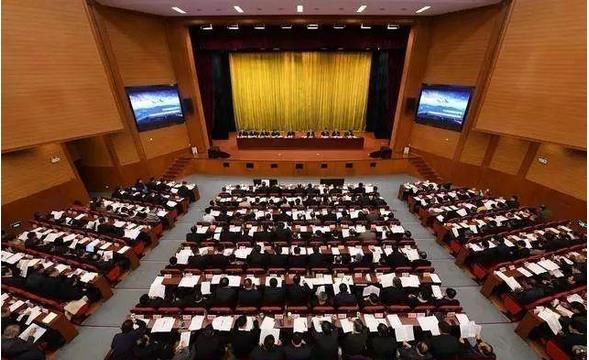 交通運(yùn)輸部部長李小鵬：2018年，鐵路完成投資7920億元，公路水路完成投資2.3萬億元，民航完成投資810億元