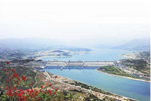 宜昌市:印發(fā)《關(guān)于加快推進(jìn)全市文化產(chǎn)業(yè)高質(zhì)量發(fā)展的實(shí)施意見》