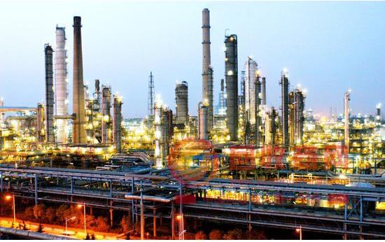 石油化工行業(yè)的發(fā)展趨勢，即一體化、平臺化、集聚化和高端化