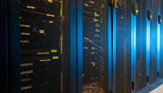 全球和省市服務(wù)器市場需求規(guī)模及2020年全球服務(wù)器出貨量預測